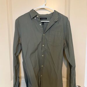 Banana Republic Olive Casual Button-Down Shirt